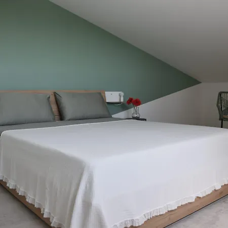 I Secolari Di Giulia * Avola